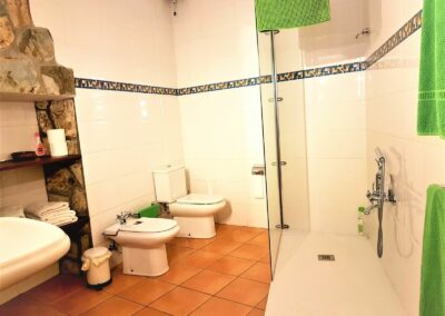 Eigen badkamer in studio appartement Singapore